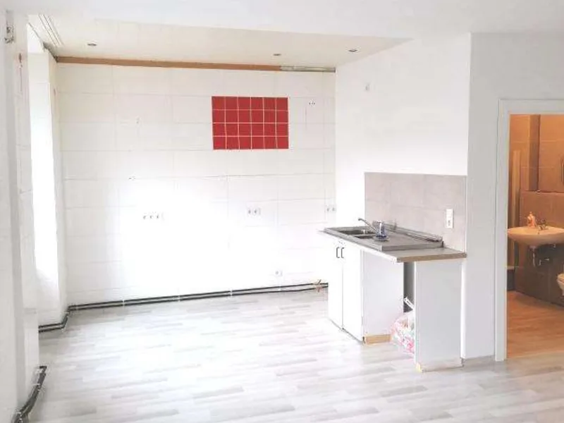 Küchenbereich im Mehrfamilienhaus in Holzhausen